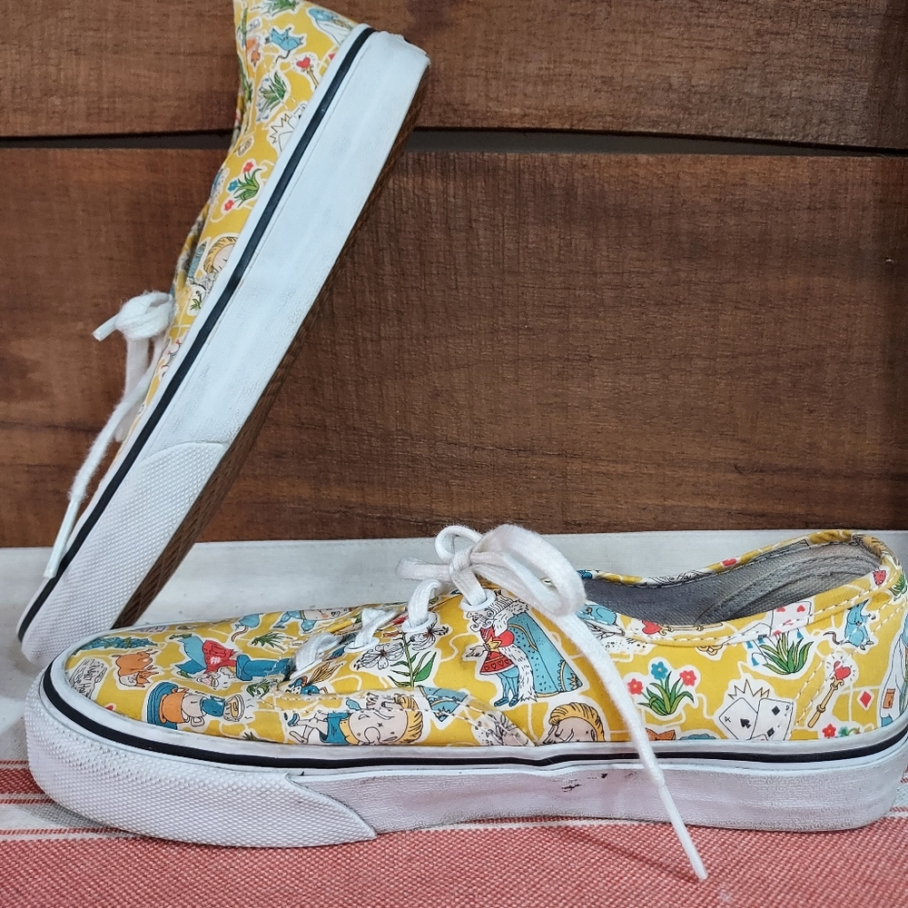 VANS - Picture 7 of 11
